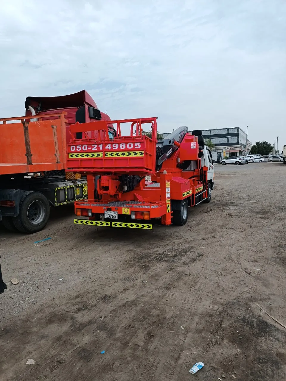 Lail O Nahar crane fleet operating across the UAE